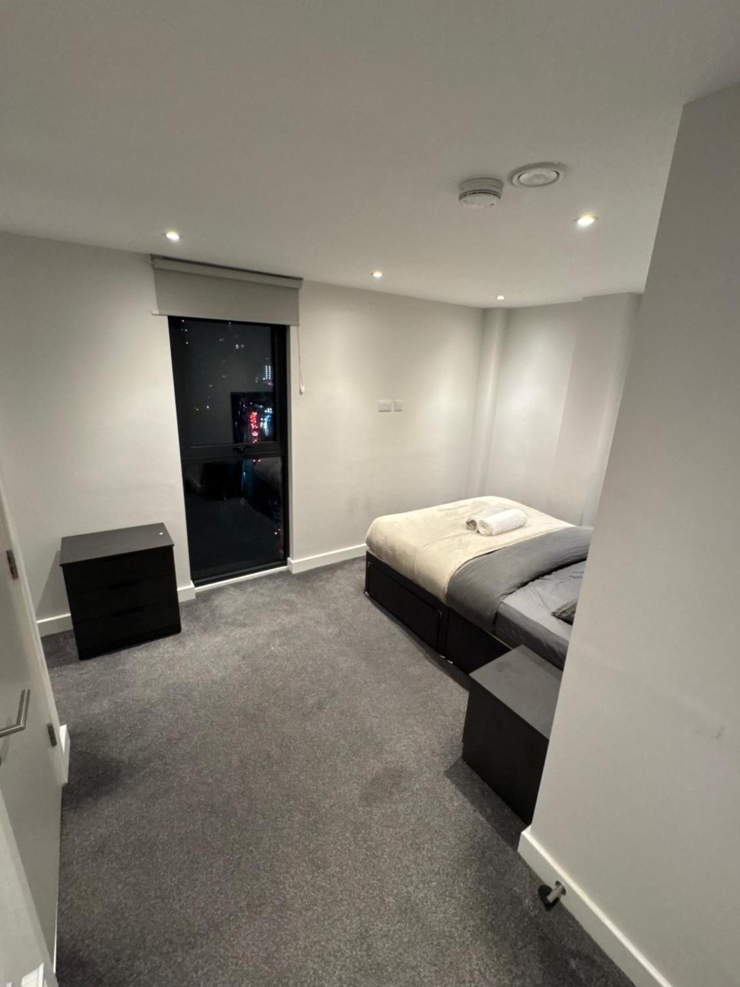 Regent Plaza Apartment Manchester Luaran gambar