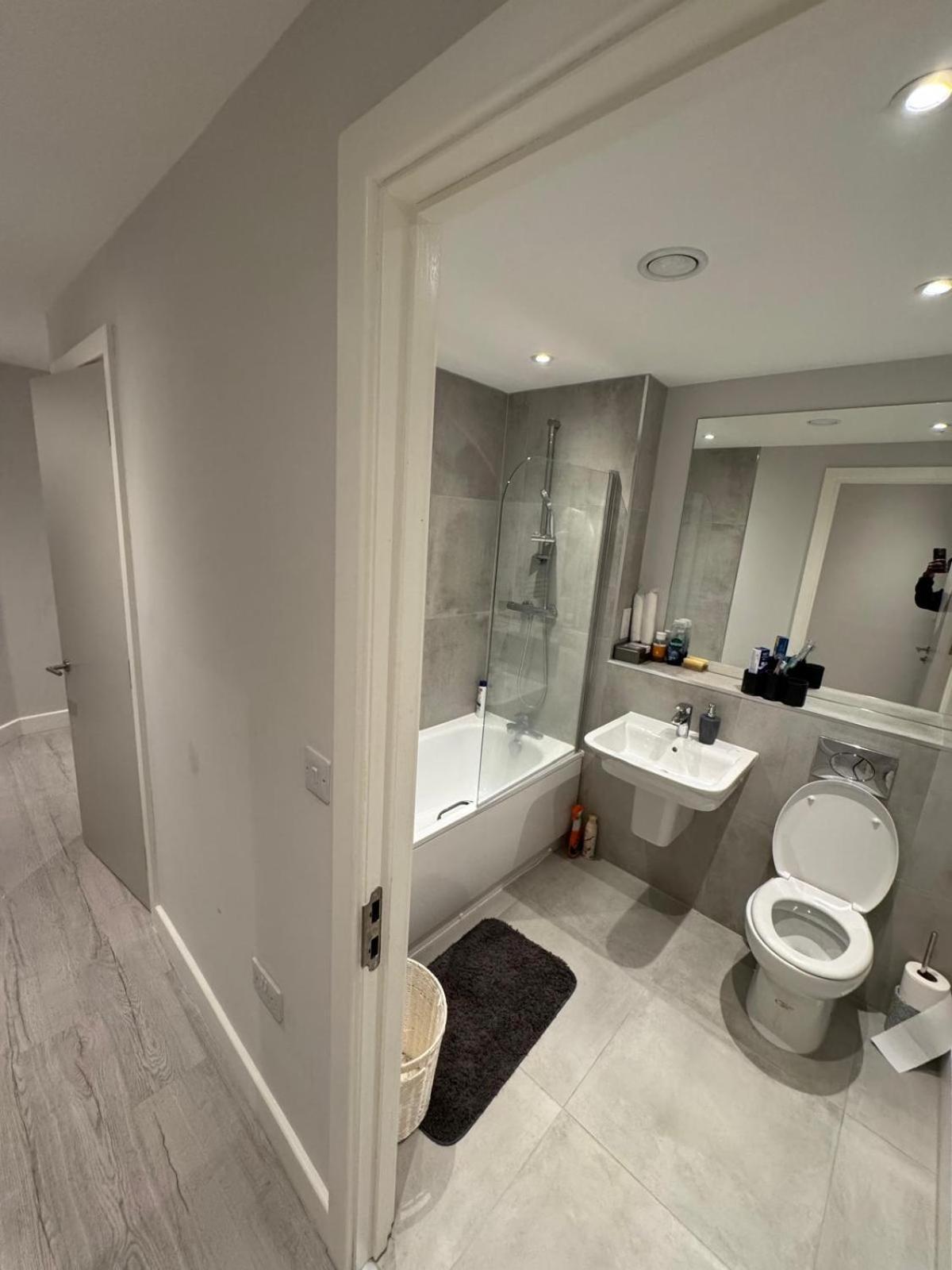 Regent Plaza Apartment Manchester Luaran gambar