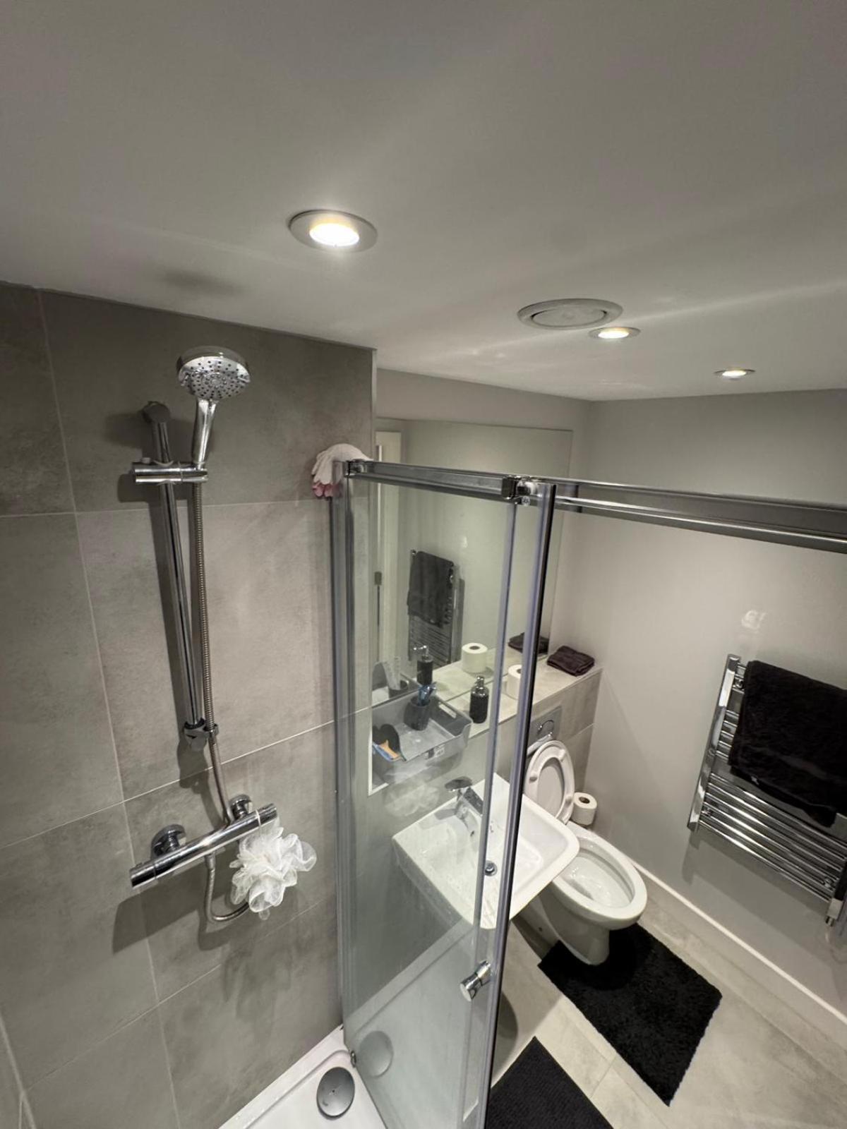 Regent Plaza Apartment Manchester Luaran gambar